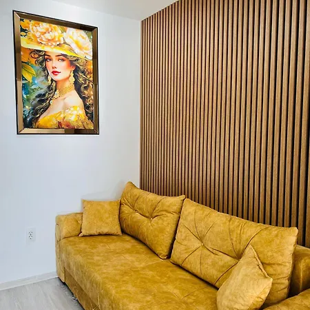 Apartment Gold House Bucharest