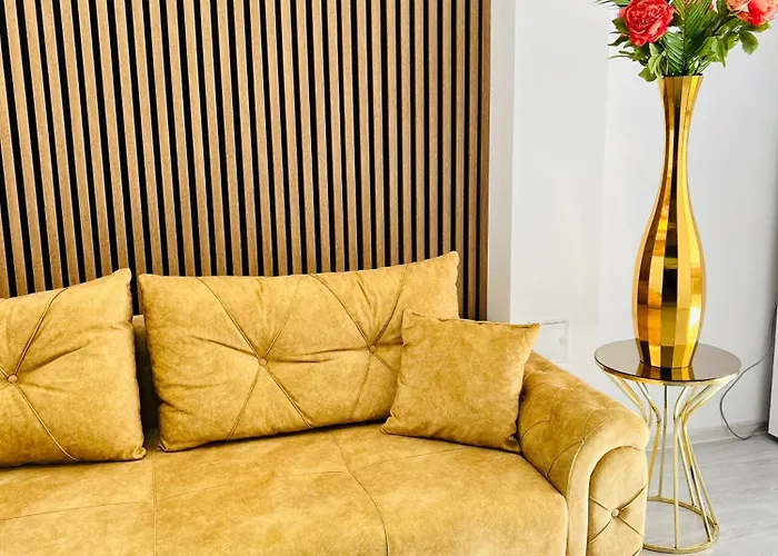 Gold House Bukarest